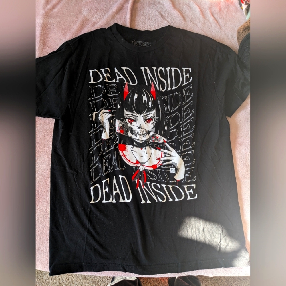 Hot topic square apple studios dead inside shirt